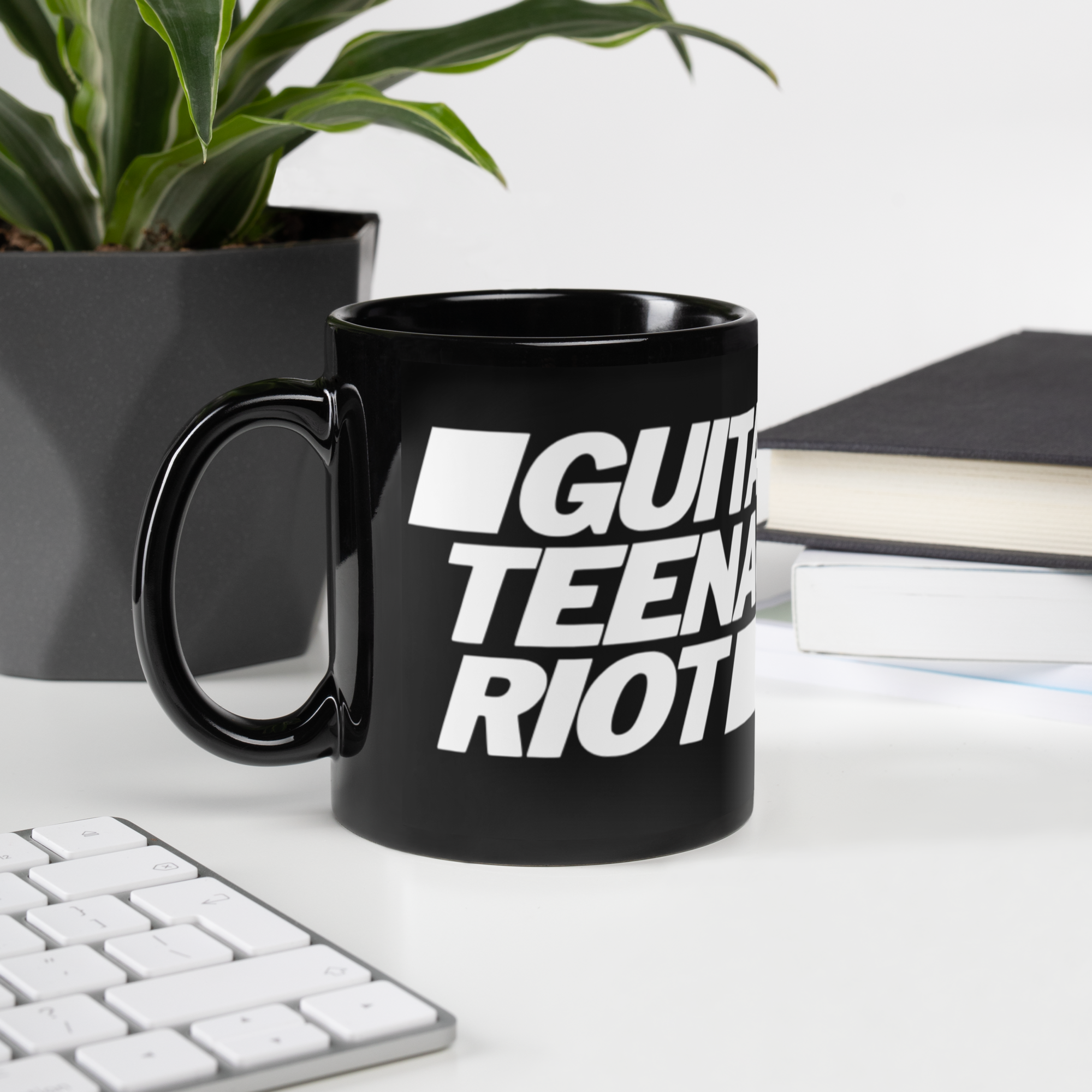Guitari Teenage Riot Mug