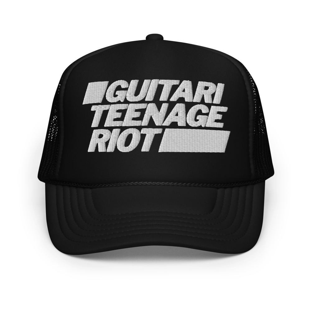 Guitari Teenage Riot Trucker Hat